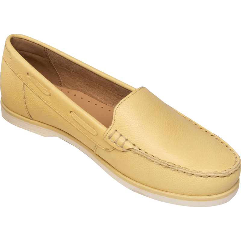 CCC - półbuty typu loafers